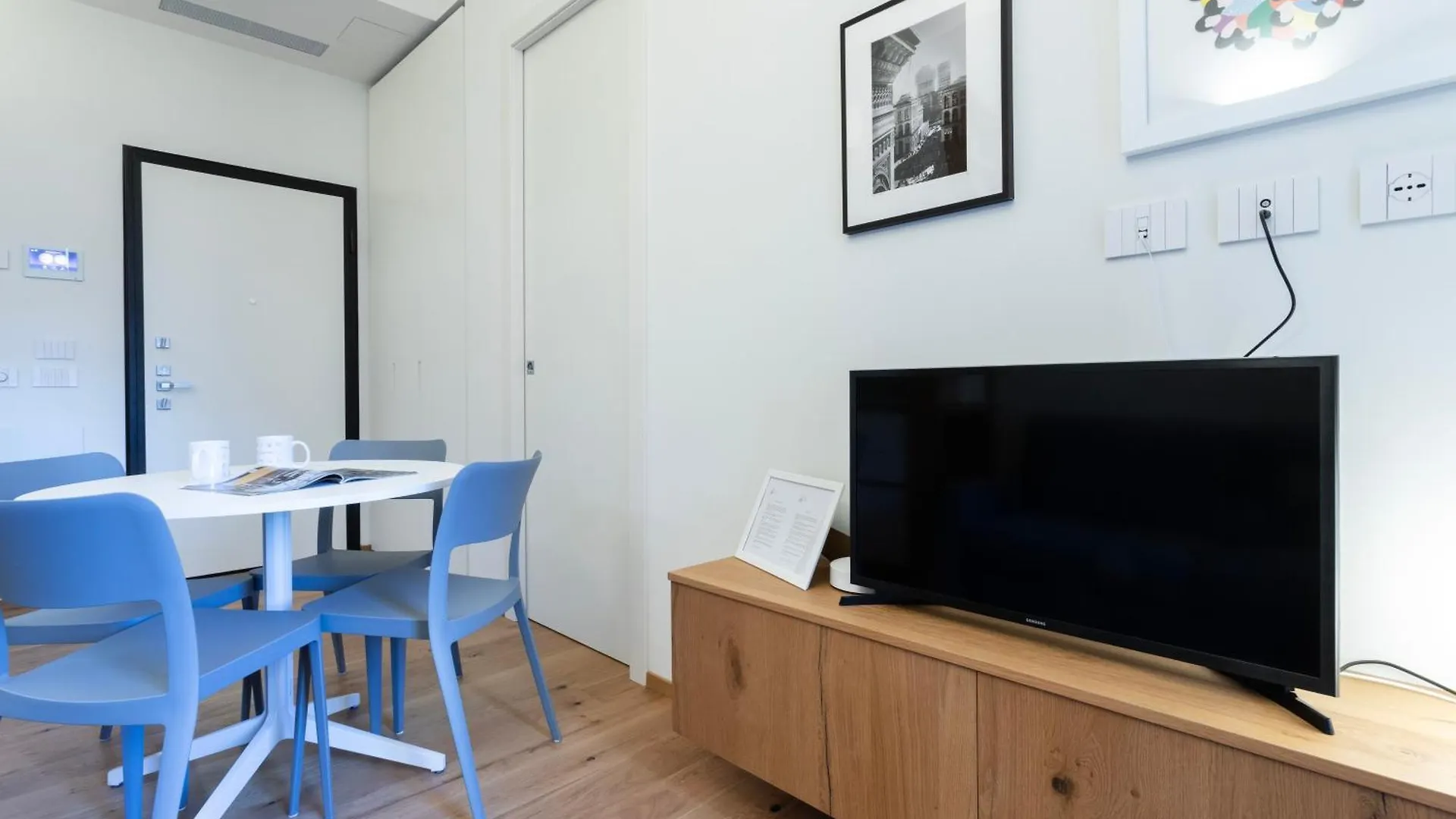 Italianway - Cecchi 18 Apartment Milan Italy